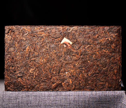 2006年春海茶厂出品【金奖孔明砖】收藏珍品！原厂原箱保正版！1000克大份量！ 商品图2