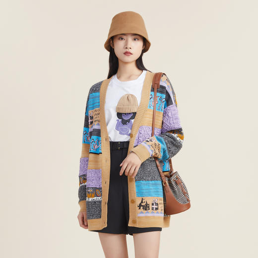 谜底2022秋新款复古宽松V领开衫趣味图案针织衫中长款女223MZ1370 商品图0