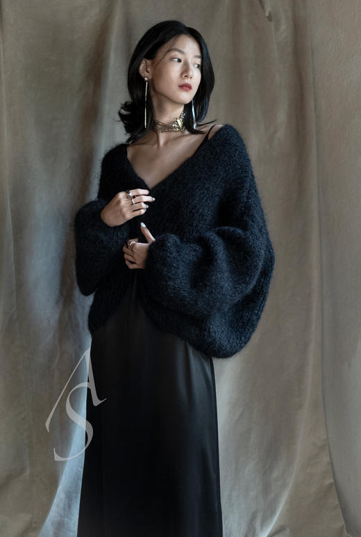 Oude Waag  灰紫色/黑色真丝吊带大摆连衣裙 商品图6