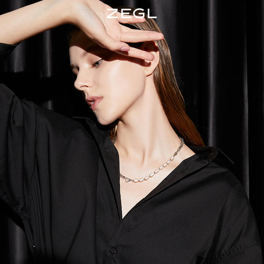 ZEGL自定饰休闲系列DIY爱心拼接项链女高级设计感小众锁骨毛衣链 商品图4