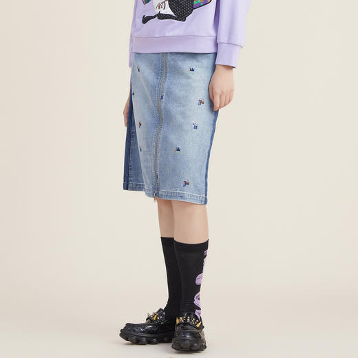 谜底2022秋新款复古卡通趣味绣花半身裙小A型中长款半裙223MB1023 商品图3