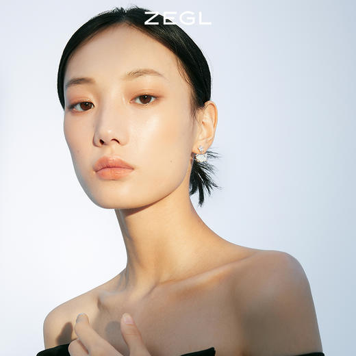 ZEGL设计师秋夜甜梦系列云朵仙子耳环女小众星月耳钉925银针耳饰 商品图4