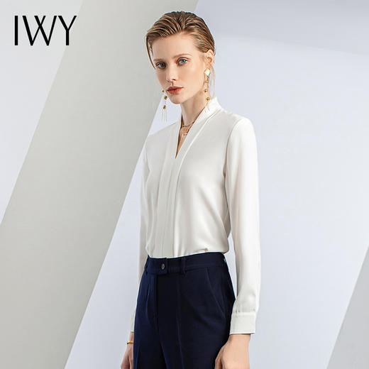 IWY/白色秋冬时尚衬衫内搭职业顾问工作服上衣女B11120 商品图2