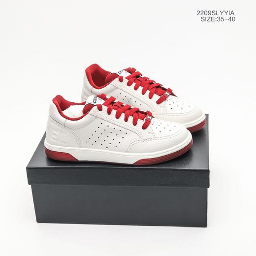 香奈儿电绣女士板鞋小白鞋 商品图4