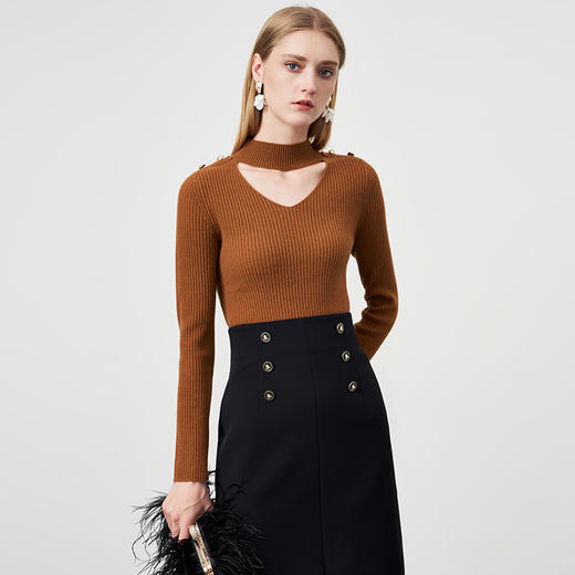 EITIE爱特爱秋季新款100%绵羊毛挂脖镂空套头长袖基础款纯色通勤针织衫C2201016 商品图3