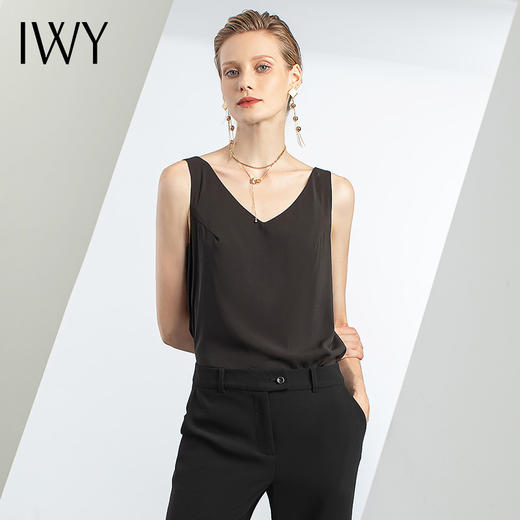 IWY/黑色吊带时尚气质女神范背心贴身上衣女 T2201 商品图0