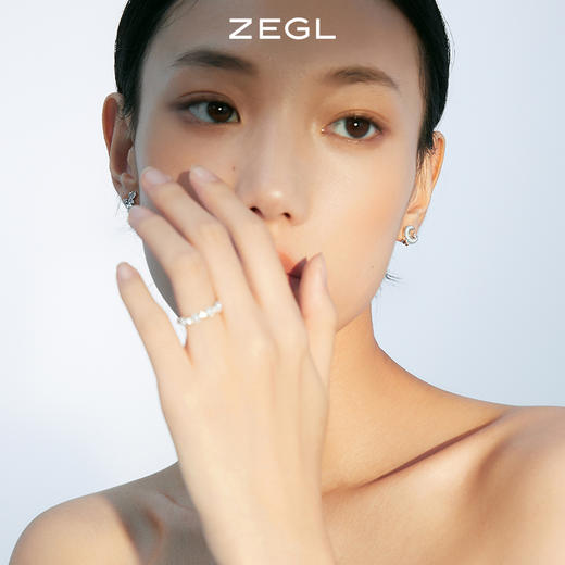 ZEGL设计师秋夜甜梦系列星月云朵仙子耳钉女贝壳耳环925银针耳饰 商品图4