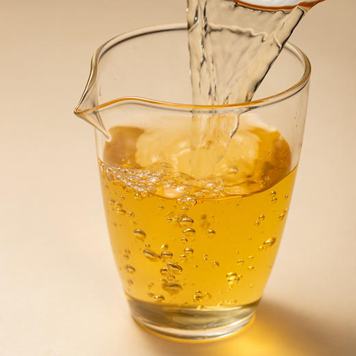 生普丨德丰昌 2020年 小龙珠  困鹿山古树春茶 随手礼 90g 商品图5