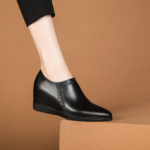 优雅简约，真皮拼接坡跟新款内增高单鞋MYX-k706 商品图11