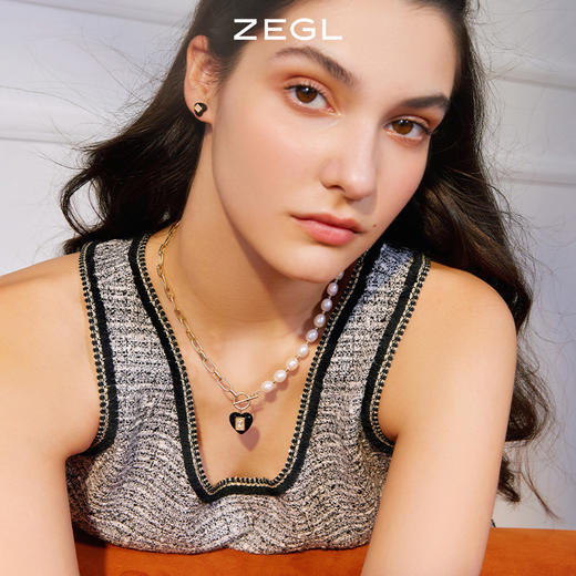 ZEGL设计师山茶花系列淡水珍珠项链女轻奢小众OT扣黑色爱心锁骨链 商品图2