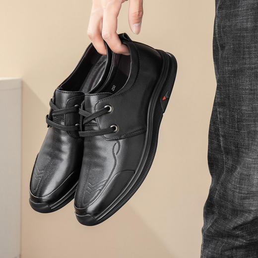 【服饰鞋包】男鞋新款软皮男士商务休闲皮鞋 商品图0