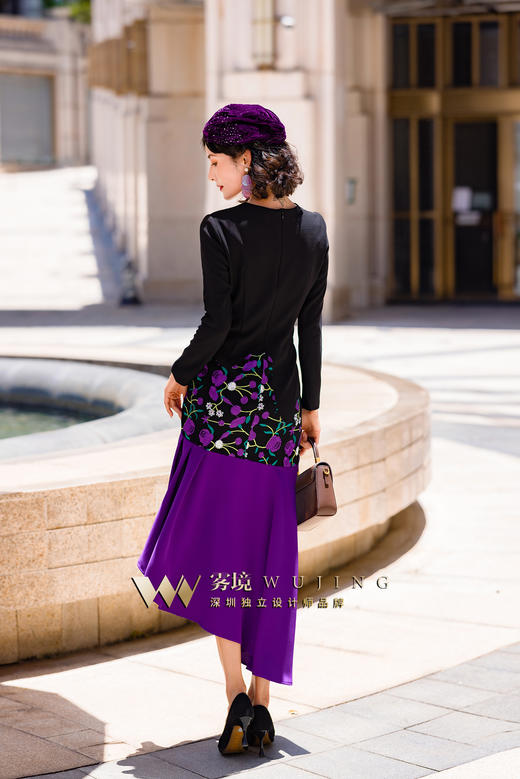 2202176 青都紫薇 双层高弹乱麻 醋酸缎  定制绣花料连衣裙 雾境 商品图5