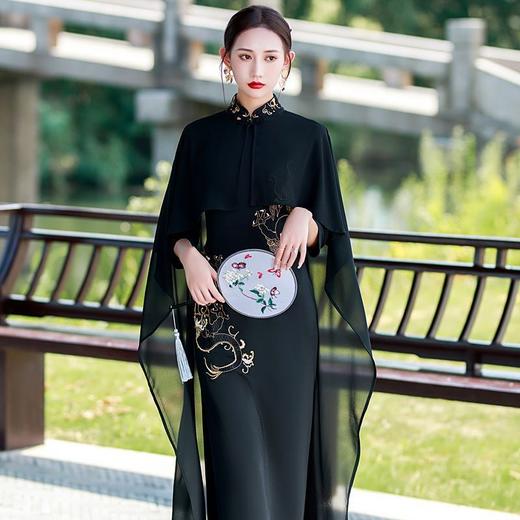 新款中国风罗马布绣花旗袍披肩两件套气质走秀QD1312 商品图1