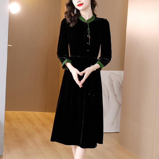 黑色真丝绒长袖，高腰中长款国风连衣裙 HT-XYX1121 商品图0