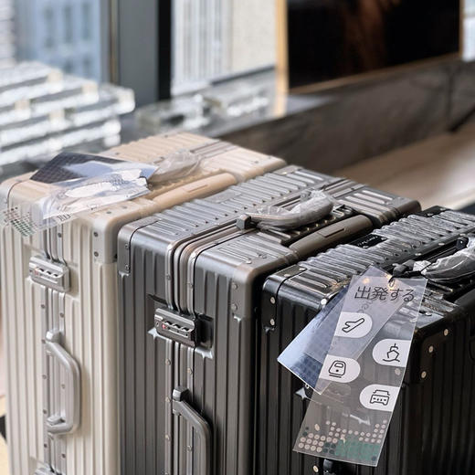 【回购最多的一款旅行箱】一折起售  亚马逊在售2884元   第三代日本OMECHOO多功能行李箱铝框静音万向轮拉杆箱   第三代加厚材质 防爆PC箱体！0201返团 商品图5