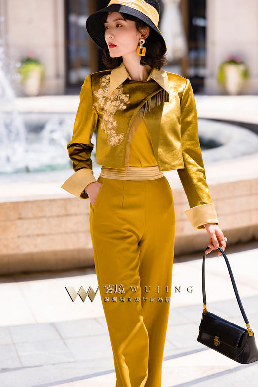 2202183 金丝巴洛 厚织双色斜纹
鎏金缎裤子 雾境 
 商品图1