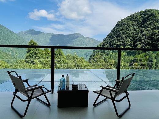 【崇州-129号院】9房温泉私汤院子，可单房预定，山间临溪、看云海日出、夏季避暑、K歌、看萤火虫，冬季赏雪，地暖、温泉、投影仪。QT 商品图6