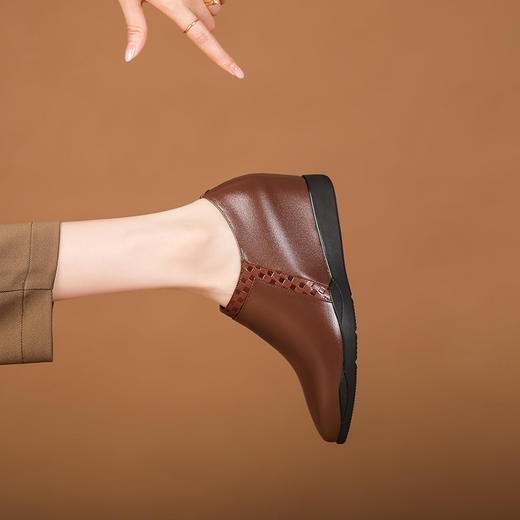 优雅简约，真皮拼接坡跟新款内增高单鞋MYX-k706 商品图5