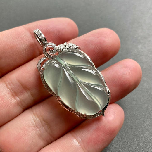 高冰种淡晴水翡翠叶子18k白金钻石镶嵌 商品图6