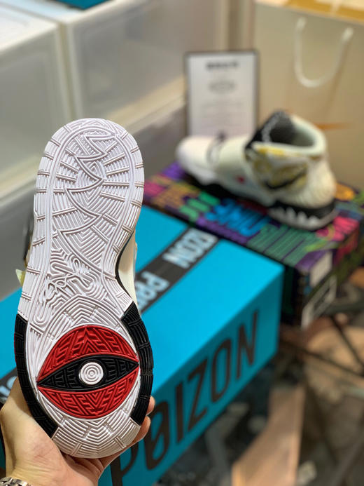 秋季特惠💰370 Sneaker RoomxNike Kyrie 6"Mom-Cream"米白金爱心玫瑰 商品图7