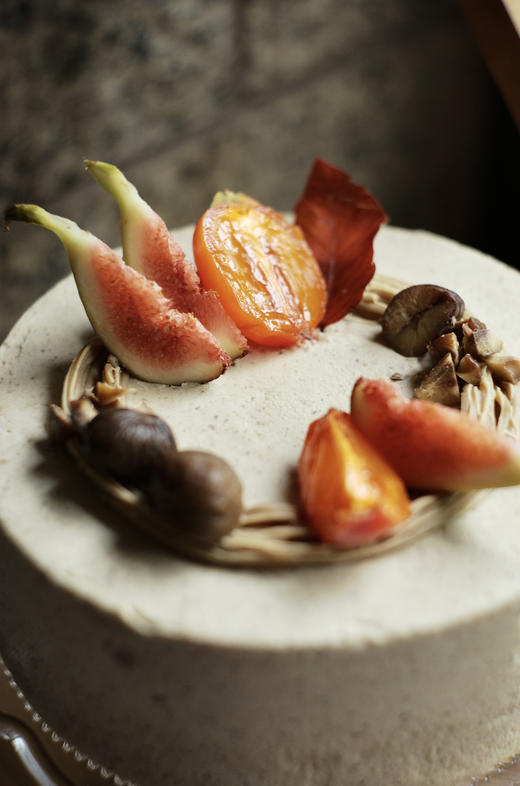 栗子焦糖奶油云朵蛋糕（周一店休，此款仅限上海地区同城配送，请提前1天预定，运费预收30，多退少补） 商品图1