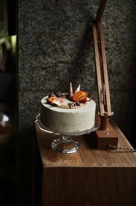 栗子焦糖奶油云朵蛋糕（周一店休，此款仅限上海地区同城配送，请提前1天预定，运费预收30，多退少补）