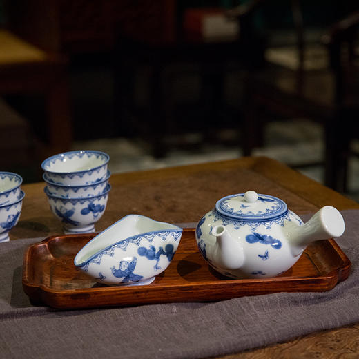 青花婴戏图茶具成套 商品图1