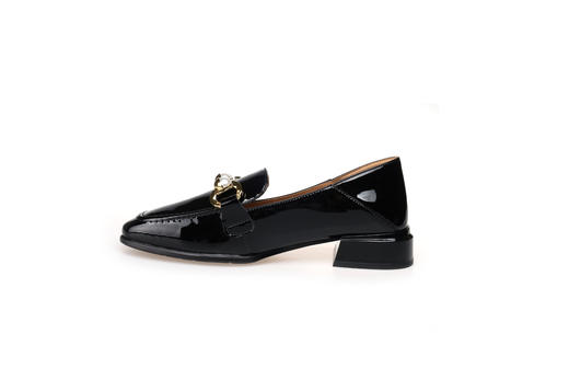 豪麟名鞋奥莱迪嘉女装牛移膜革乐福鞋DJMEO22WS207黑色 原价1660元 商品图1