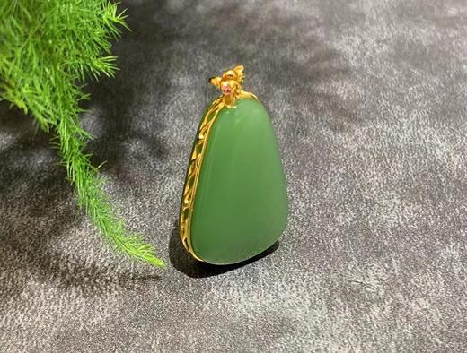 【御珠宫坊】金镶碧玉无事牌吊坠 商品图4