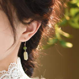 QSS倾尽年华和田玉碧玉14K包金原创小众设计国潮感轻奢耳环耳夹