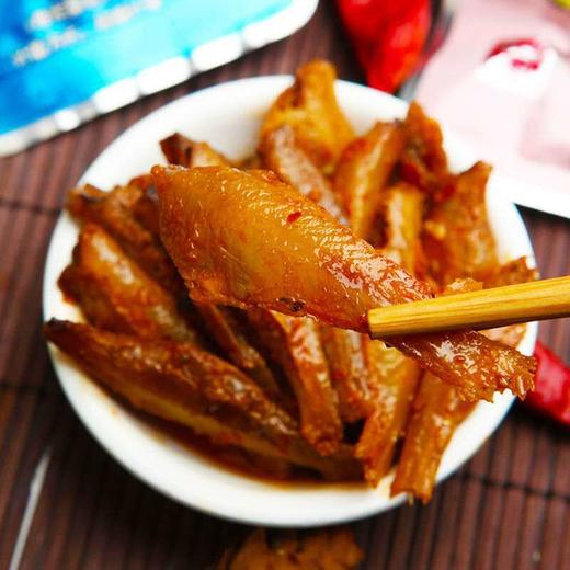【食品酒水】水产鱼类零食麻辣香辣小鱼干 商品图1