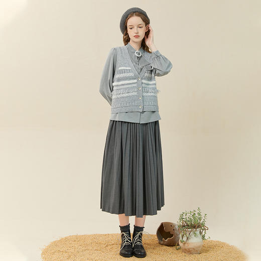 Famecoco范可儿流苏毛衣开衫外套女秋冬款V领羊毛保暖马夹 商品图2