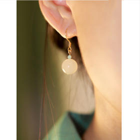 QSS声声慢和田玉耳环小巧百搭耳钉小众设计感古风玉石耳饰女