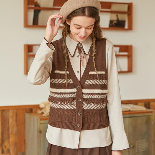 Famecoco范可儿流苏毛衣开衫外套女秋冬款V领羊毛保暖马夹 商品图4