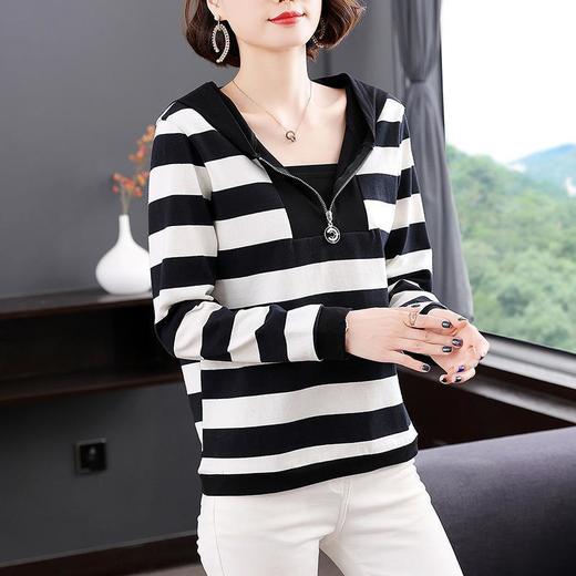 NYL 58669 时尚洋气宽松减龄连帽长袖条纹拉链上衣 商品图3