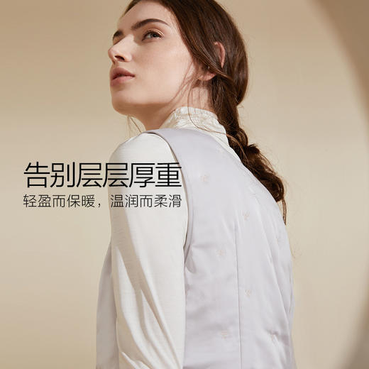 金三塔秋冬新品真丝保暖绵背心蚕丝马甲女轻薄无痕上衣（限价款） NSF9D731/NSF9D732 商品图4