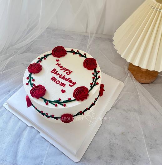 MOM，一鲜奶动物奶油蛋糕 商品图0