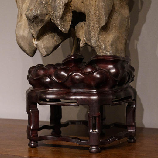 太湖石文房赏石（红木座） 商品图3