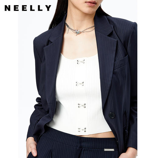 NEELLY纳俪气质条纹西装外套女2022秋季新款时尚高级感宽松上衣N22081W01053 商品图3