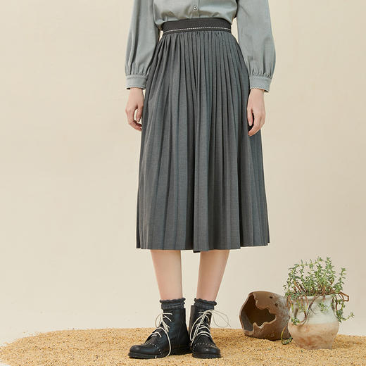 Famecoco范可儿羊毛宽松半身裙女秋冬中长款弹力后腰纯色百褶裙F228HA011 商品图3