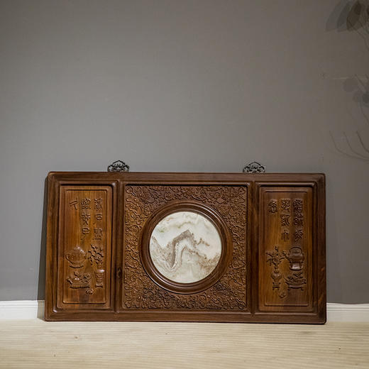 清 红木镶云石高浮雕博古图诗文挂屏 商品图0