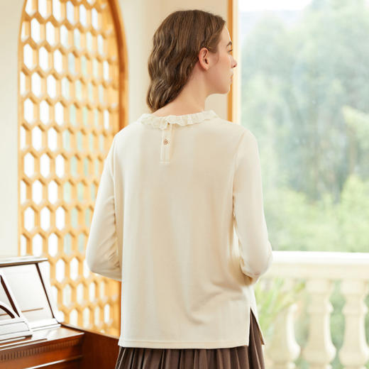 famecoco范可儿原创设计高弹花边t恤女纯色磨毛打底衫F228BB010 商品图2