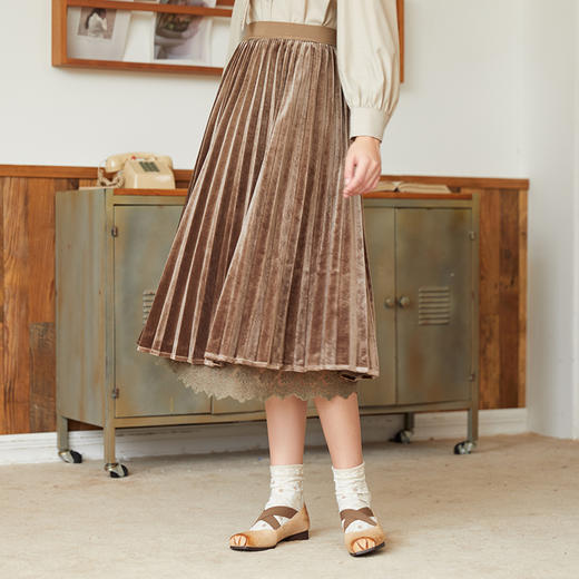 Famecoco范可儿原创丝绒蕾丝拼接半身裙女秋冬宽松百褶裙F228HA025 商品图1
