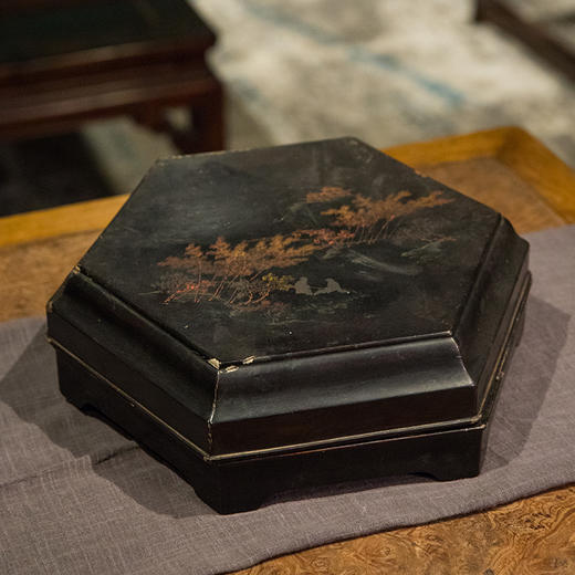 清 大漆描金彩绘六角盖盒 商品图4
