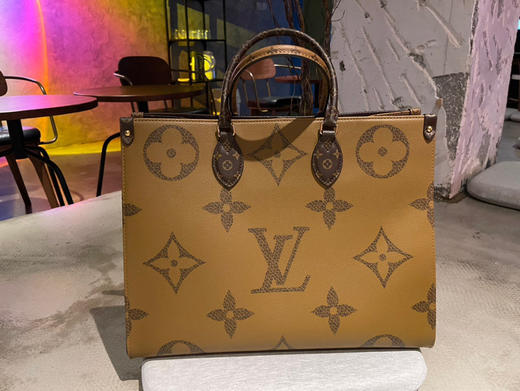 LV onthego 购物袋女包 商品图5