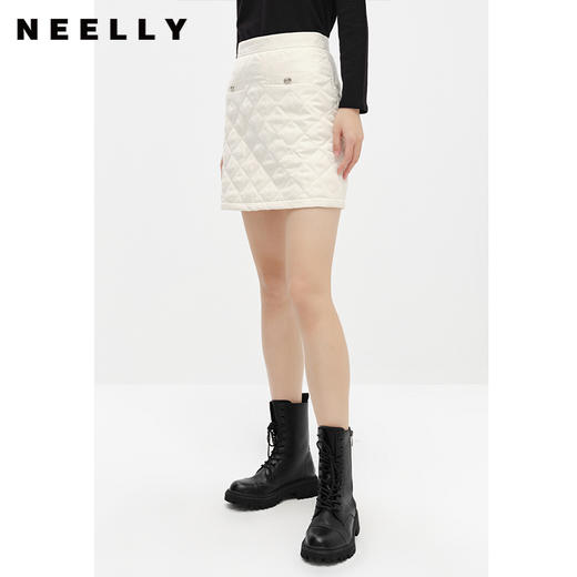 NEELLY纳俪商场同款冬季高腰半身裙女菱格显瘦百搭A字裙白色短裙N22101E01189 商品图1