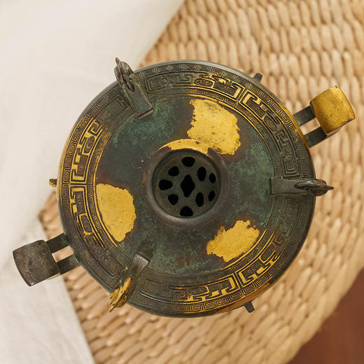 藏六造涂金青铜双耳三足香炉 商品图1