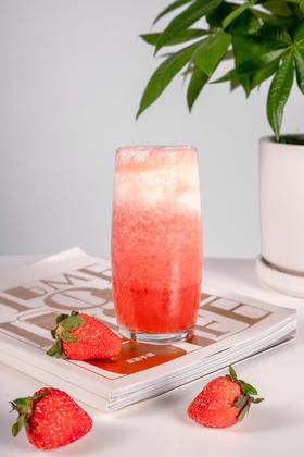 海盐芝士莓果冰