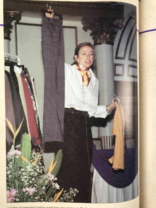 时尚：从概念到消费者 约百余幅插图 精装16开 商品图13