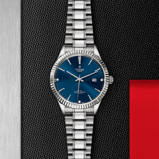 帝舵风尚系列 | 钢表壳，直径41毫米  镶钻表盘 商品图0